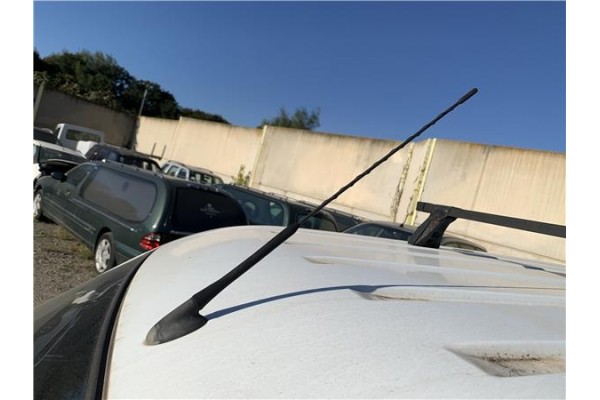 Recambio de antena electrica para ford tourneo connect (tc7) 1.8 kombi trend corta (2009) referencia OEM IAM 1948182  