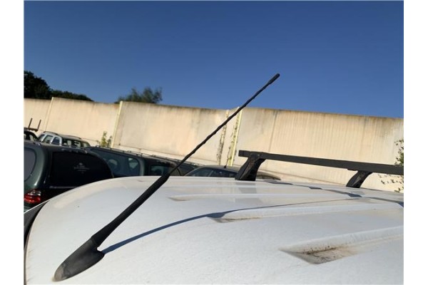 Recambio de antena electrica para ford tourneo connect (tc7) 1.8 kombi trend corta (2009) referencia OEM IAM 1948182  