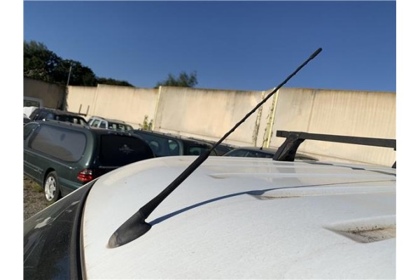 Recambio de antena electrica para ford tourneo connect (tc7) 1.8 kombi trend corta (2009) referencia OEM IAM 1948182  