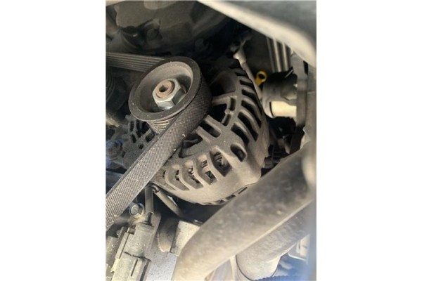 Recambio de alternador para ford tourneo connect (tc7) 1.8 kombi trend corta (2009) referencia OEM IAM 1376671  