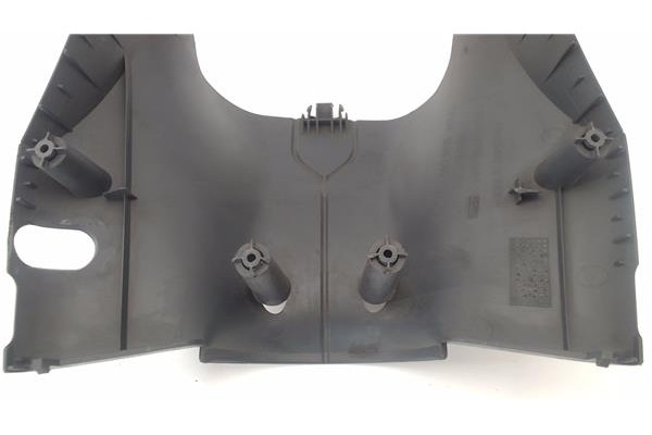 Recambio de embellecedor columna direccion para smart crossblade 0.6 crossblade referencia OEM IAM 0001186V022  