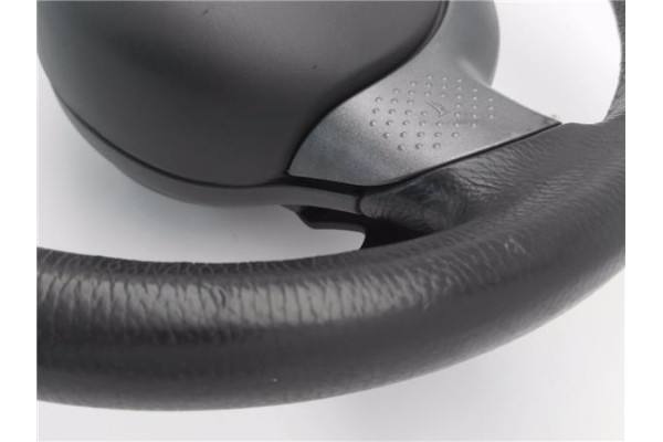 Recambio de volante para smart crossblade 0.6 crossblade referencia OEM IAM MCC0013087V001  