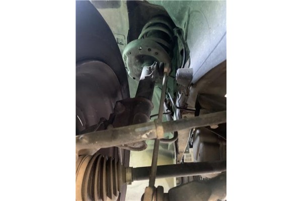 Recambio de amortiguador delantero izquierdo para opel corsa d 1.2 referencia OEM IAM 13214353  