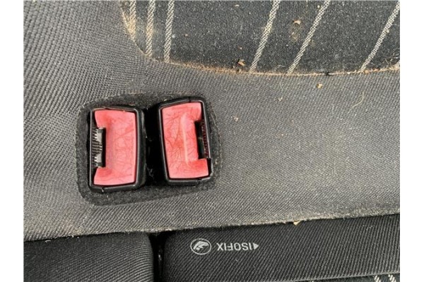Recambio de anclaje cinturon trasero derecho para opel corsa d 1.2 referencia OEM IAM 13276908  