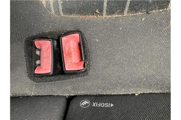 Recambio de anclaje cinturon trasero derecho para opel corsa d 1.2 referencia OEM IAM 13276908  