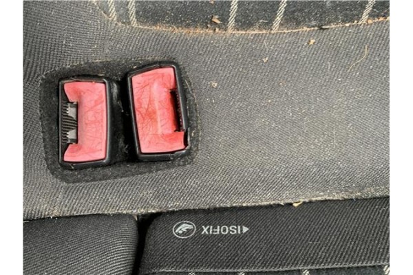 Recambio de anclaje cinturon trasero derecho para opel corsa d 1.2 referencia OEM IAM 13276908  