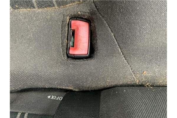 Recambio de anclaje cinturon trasero izquierdo para opel corsa d 1.2 referencia OEM IAM 13274778  