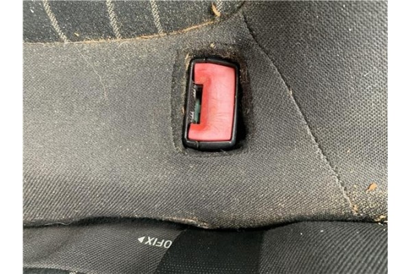 Recambio de anclaje cinturon trasero izquierdo para opel corsa d 1.2 referencia OEM IAM 13274778  