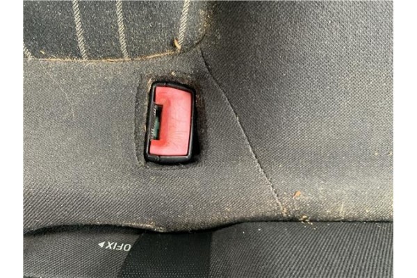 Recambio de anclaje cinturon trasero izquierdo para opel corsa d 1.2 referencia OEM IAM 13274778  