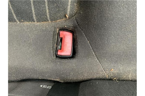 Recambio de anclaje cinturon trasero izquierdo para opel corsa d 1.2 referencia OEM IAM 13274778  