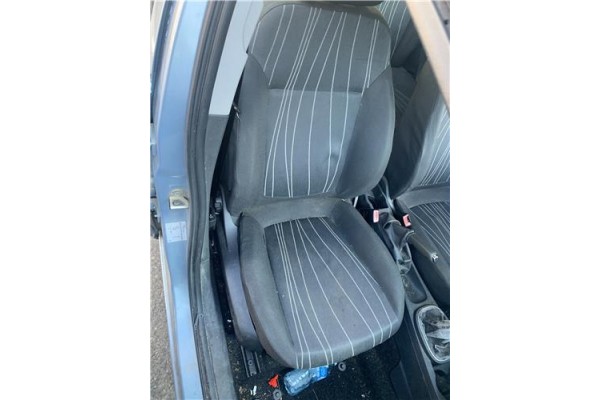 Recambio de asiento delantero derecho para opel corsa d 1.2 referencia OEM IAM 2250328  