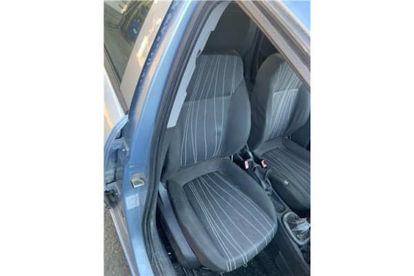 Recambio de asiento delantero derecho para opel corsa d 1.2 referencia OEM IAM 2250328  