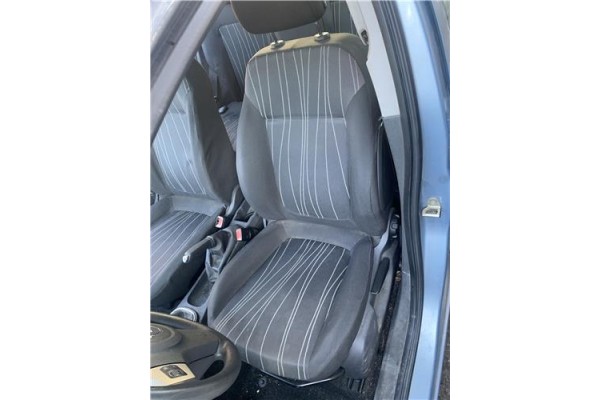 Recambio de asiento delantero izquierdo para opel corsa d 1.2 referencia OEM IAM 2250331  