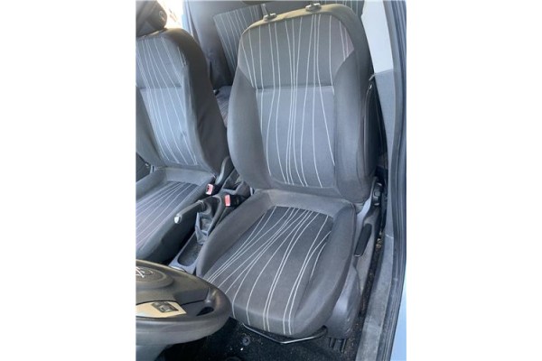 Recambio de asiento delantero izquierdo para opel corsa d 1.2 referencia OEM IAM 2250331  