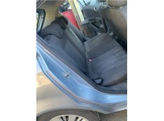 Recambio de asientos traseros para opel corsa d 1.2 referencia OEM IAM 13210713  