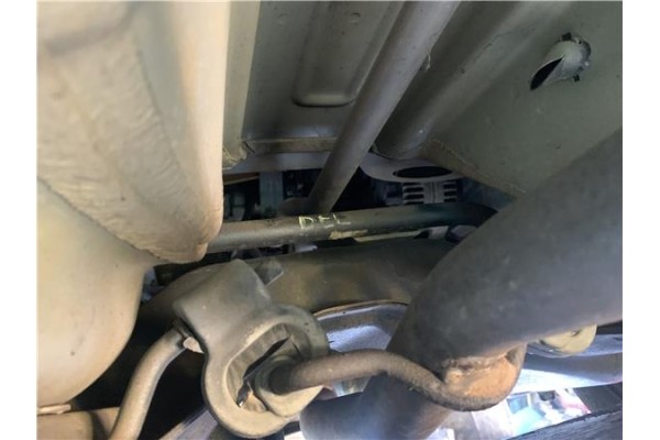 Recambio de barra estabilizadora delantero para opel corsa d 1.2 referencia OEM IAM 55700770  