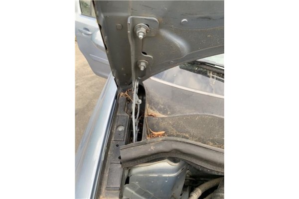 Recambio de bisagra capo derecha para opel corsa d 1.2 referencia OEM IAM 13311903  