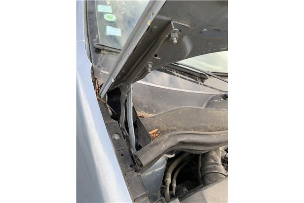 Recambio de bisagra capo derecha para opel corsa d 1.2 referencia OEM IAM 13311903  