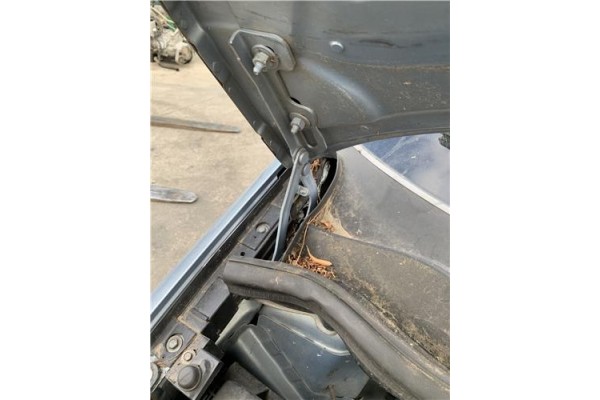 Recambio de bisagra capo derecha para opel corsa d 1.2 referencia OEM IAM 13311903  