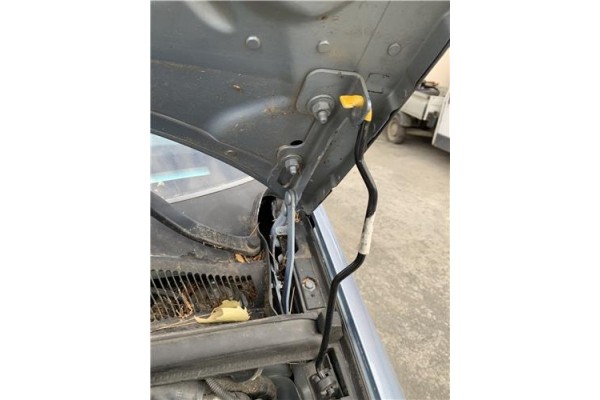 Recambio de bisagra capo izquierda para opel corsa d 1.2 referencia OEM IAM 13311902  