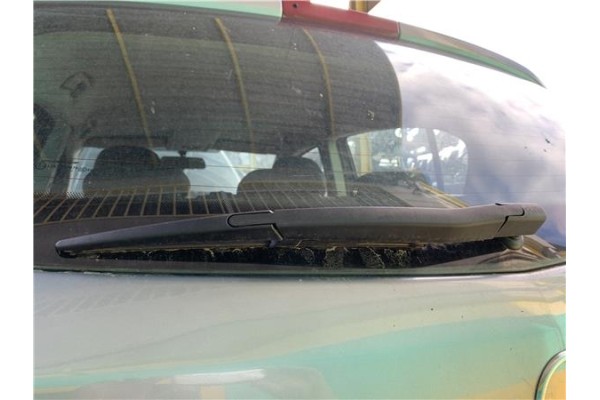 Recambio de brazo limpiaparabrisas trasero para opel corsa d 1.2 referencia OEM IAM 55703093  