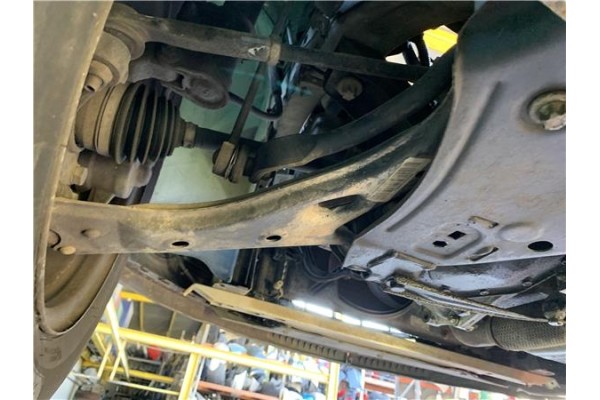Recambio de brazo suspension delantero izquierdo para opel corsa d 1.2 referencia OEM IAM 01056655703230C258  