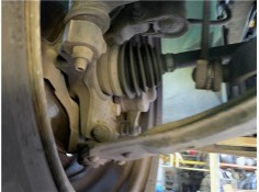 Recambio de brazo suspension delantero izquierdo para opel corsa d 1.2 referencia OEM IAM 01056655703230C258  