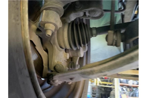 Recambio de brazo suspension delantero izquierdo para opel corsa d 1.2 referencia OEM IAM 01056655703230C258  