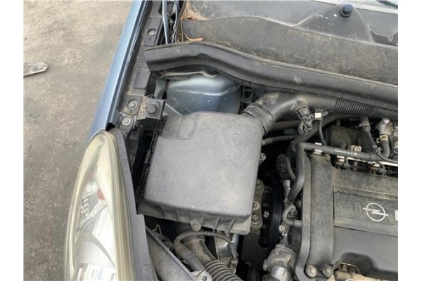 Recambio de carcasa filtro aire para opel corsa d 1.2 referencia OEM IAM 55557185  