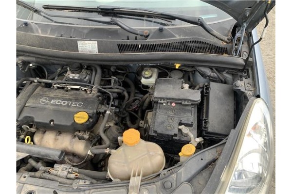 Recambio de centralita para opel corsa d 1.2 referencia OEM IAM 55557935  