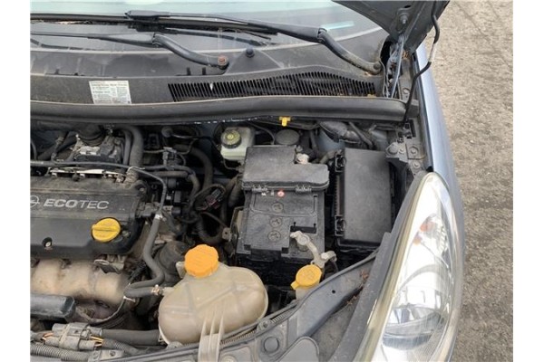 Recambio de centralita para opel corsa d 1.2 referencia OEM IAM 55557935  