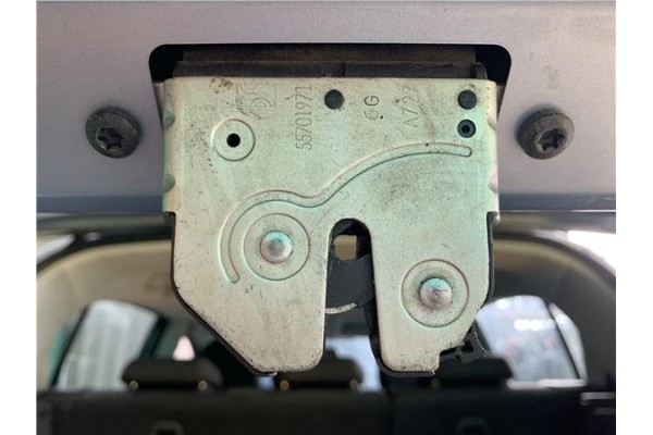 Recambio de cierre electromagnetico porton para opel corsa d 1.2 referencia OEM IAM 55701971  