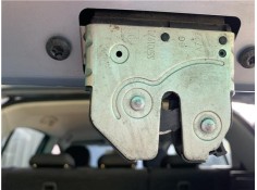 Recambio de cierre electromagnetico porton para opel corsa d 1.2 referencia OEM IAM 55701971  