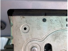 Recambio de cierre electromagnetico porton para opel corsa d 1.2 referencia OEM IAM 55701971  