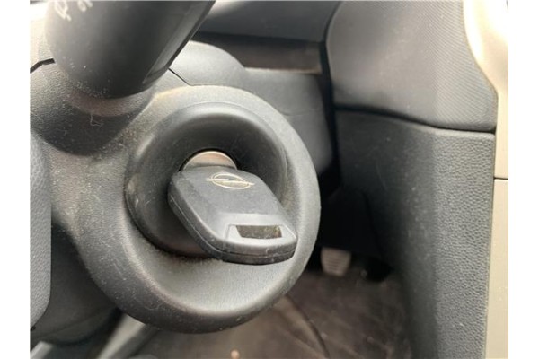 Recambio de clausor para opel corsa d 1.2 referencia OEM IAM 93181728  