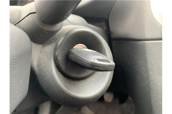 Recambio de clausor para opel corsa d 1.2 referencia OEM IAM 93181728  