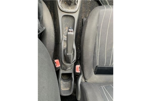 Recambio de consola para opel corsa d 1.2 referencia OEM IAM 13184076  