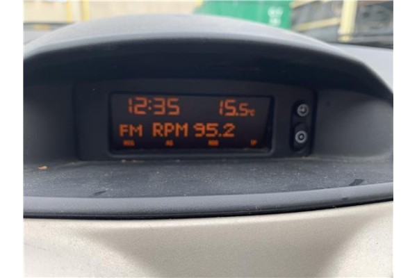 Recambio de display para opel corsa d 1.2 referencia OEM IAM 13209460  