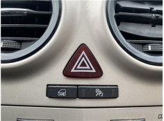 INTERRUPTOR LUCES EMERGENCIA 13189529 