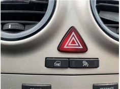 Recambio de interruptor luces emergencia para opel corsa d 1.2 referencia OEM IAM 13189529  