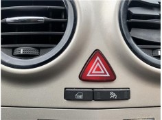 Recambio de interruptor luces emergencia para opel corsa d 1.2 referencia OEM IAM 13189529  