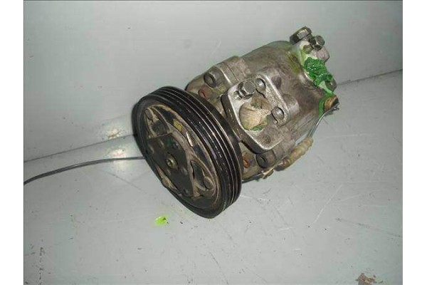 Recambio de compresor aire acond. para suzuki swift ii sedán (ah, aj) 1.3 (sf413, ah35, ma) referencia OEM IAM  SS10VI9520070CA0