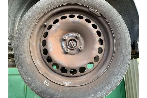 Recambio de llanta para opel corsa d 1.2 referencia OEM IAM 2150173 13211897 
