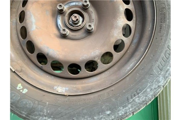 Recambio de llanta para opel corsa d 1.2 referencia OEM IAM 2150173 13211897 