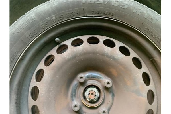 Recambio de llanta para opel corsa d 1.2 referencia OEM IAM 2150173 13211897 