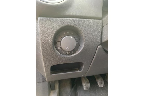 Recambio de mando de luces para opel corsa d 1.2 referencia OEM IAM 13249396EA  