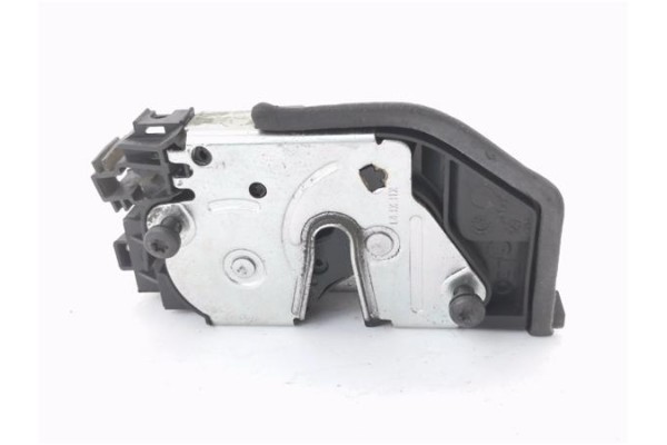 Recambio de cierre electromagnetico delantero izquierdo para bmw serie 1 berlina 5p (f20) 2.0 116d referencia OEM IAM 5121722946