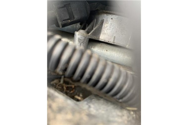 Recambio de motor limpiaparabrisas delantero para opel corsa d 1.2 referencia OEM IAM 13432685  