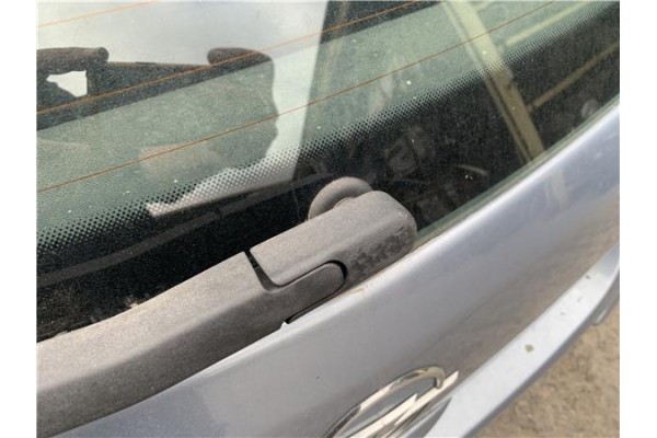 Recambio de motor limpiaparabrisas trasero para opel corsa d 1.2 referencia OEM IAM 13163029  