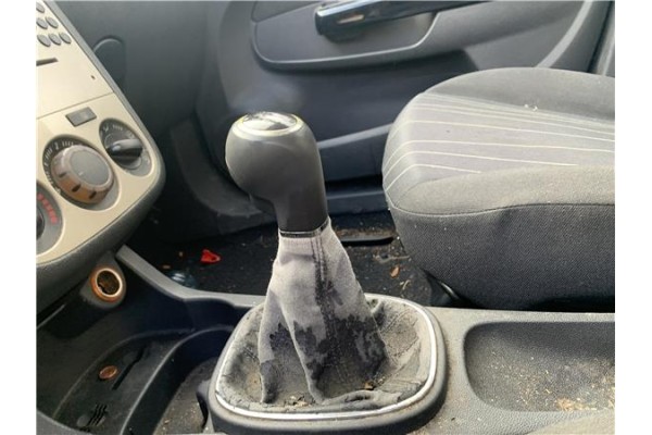 Recambio de palanca de cambio para opel corsa d 1.2 referencia OEM IAM 93189924 55559132 